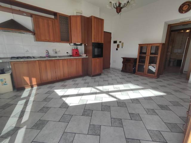 Appartamento in vendita a Albenga, Liguria