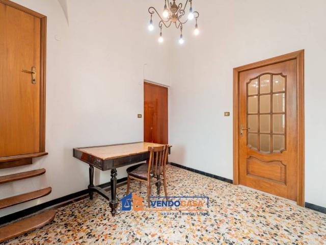 Villa Indipendente in vendita a Albenga, Liguria