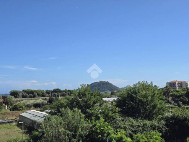 Appartamento in vendita a Vadino, Albenga