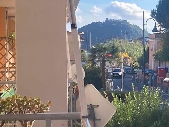 Appartamento in vendita a Vadino, Albenga