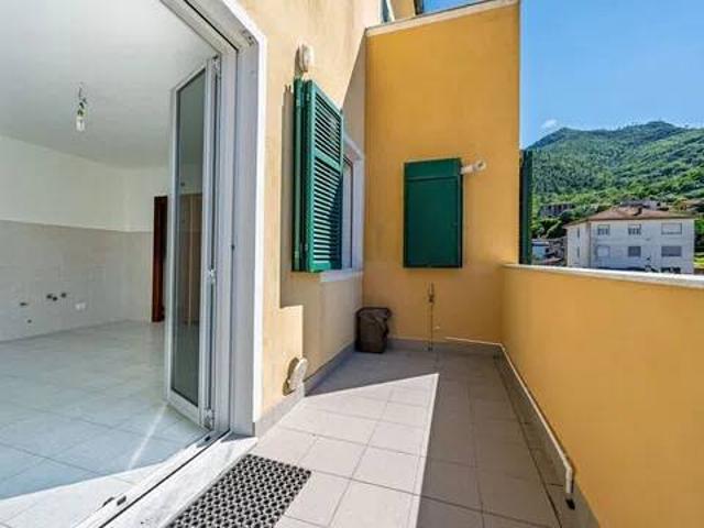 Appartamento in vendita a Bastia, Albenga