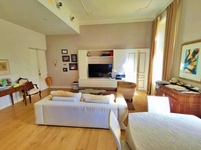 Appartamento in vendita a Albenga, Liguria