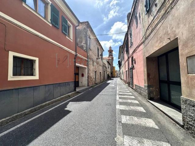 Appartamento in vendita a Bastia, Albenga