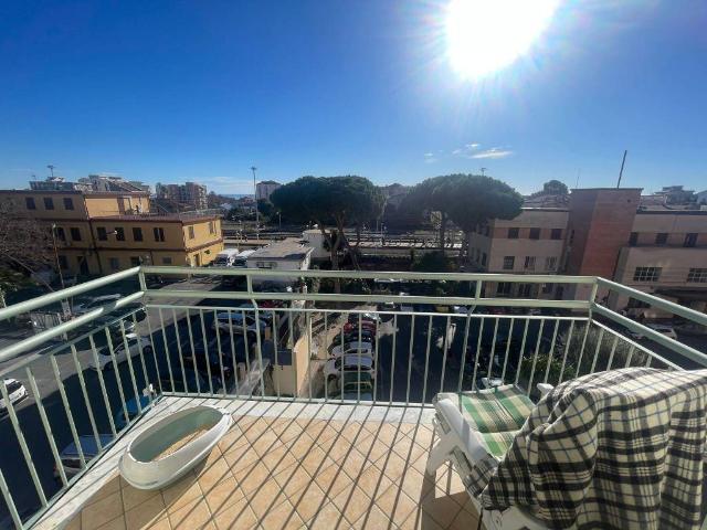 Appartamento in vendita a Albenga, Liguria