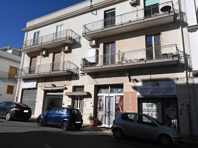 Appartamento in vendita a Puglia, Bari