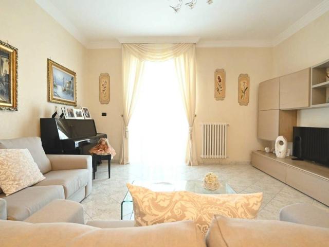 Appartamento in vendita a Puglia, Bari
