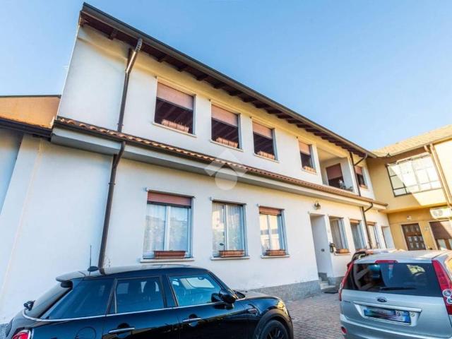 Appartamento in vendita a Albiate, Lombardia