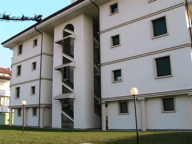 Appartamento in vendita a Albiate, Lombardia