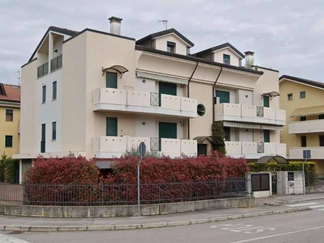 Appartamento in vendita a Carpanedo, Albignasego