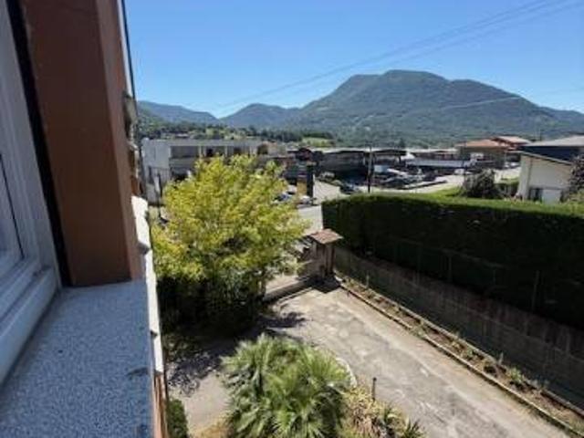 Appartamento in vendita a Albino, Lombardia
