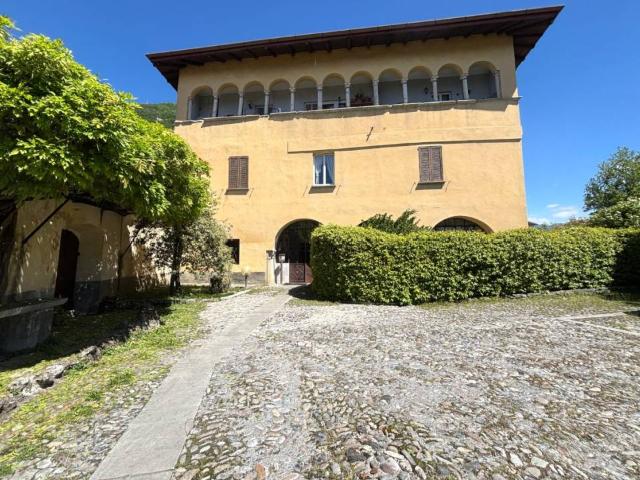 Appartamento in vendita a Albino, Lombardia