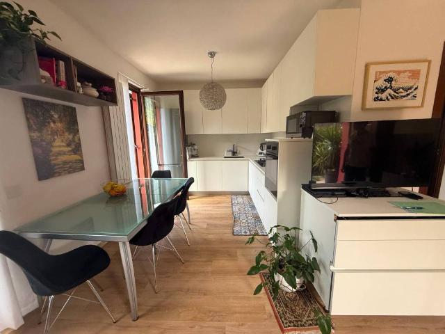 Appartamento in vendita a Albino, Lombardia