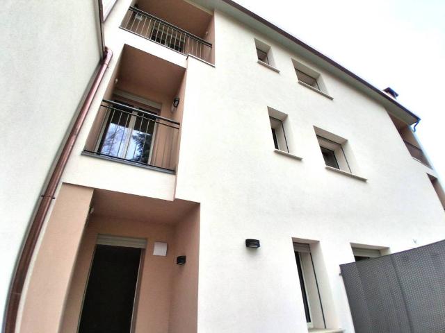 Appartamento in vendita a Albino, Lombardia