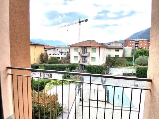 Appartamento in vendita a Albino, Lombardia