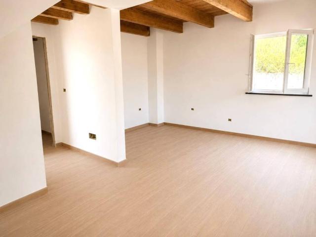 Appartamento in vendita a Luceto, Albisola Superiore