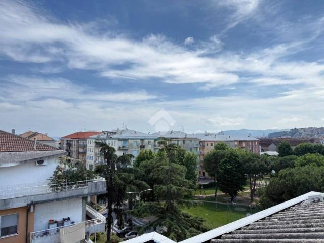Appartamento in vendita a Albisola Capo, Albisola Superiore