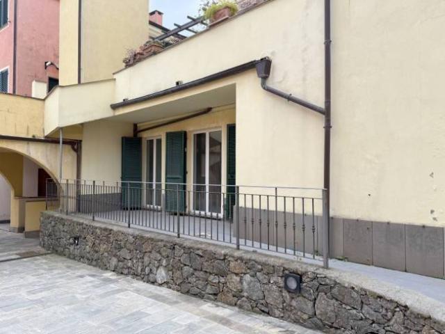 Appartamento in vendita a Luceto, Albisola Superiore