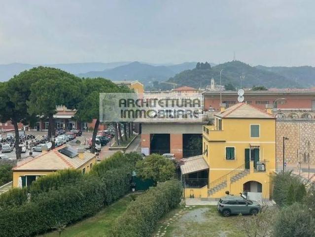 Appartamento in vendita a Luceto, Albisola Superiore