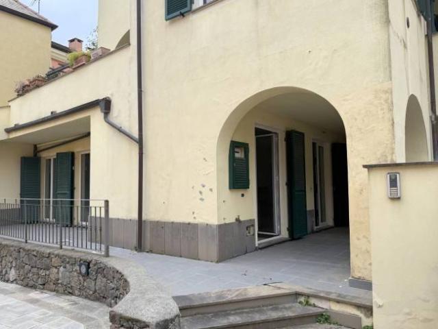 Appartamento in vendita a Luceto, Albisola Superiore