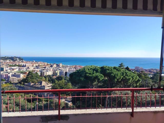Appartamento in vendita a Poggio del Sole, Albissola Marina