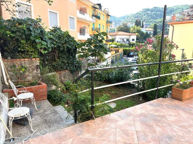 Appartamento in vendita a Albissola Marina, Liguria