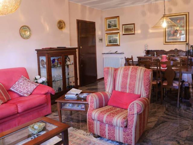 Appartamento in vendita a Valdarno, Albizzate