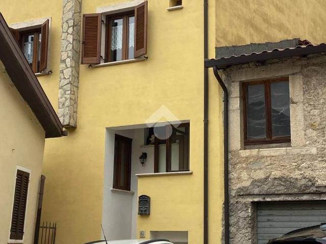 Appartamento in vendita a Alfedena, Abruzzo