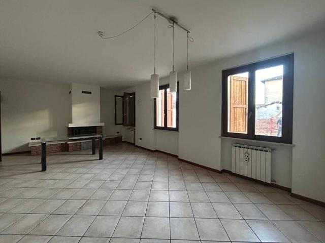 Appartamento in vendita a Alfianello, Lombardia