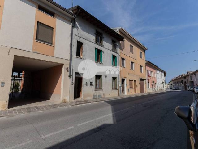 Appartamento in vendita a Alfianello, Brescia