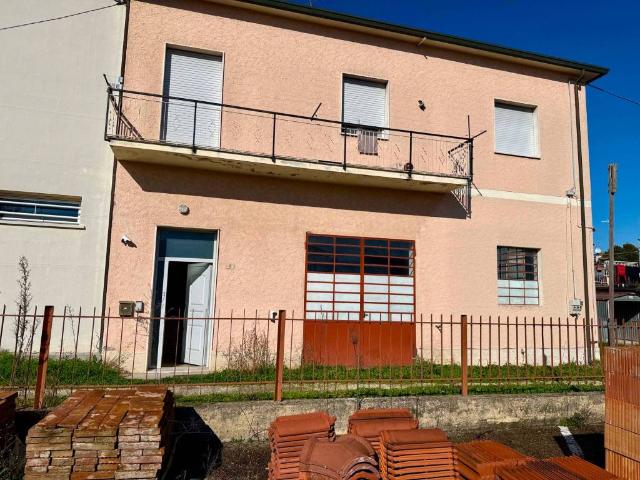 Appartamento in vendita a Unione dei comuni della Bassa Romagna, Alfonsine