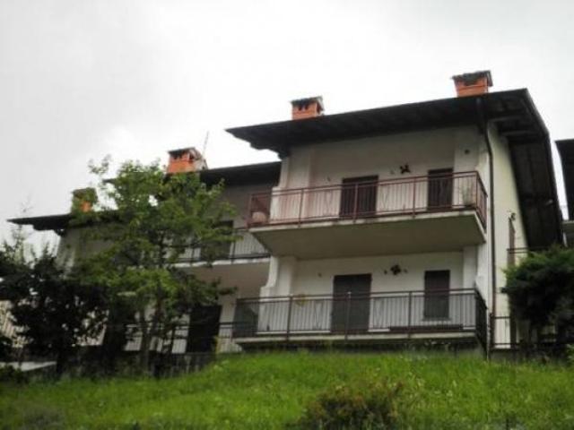 Appartamento in vendita a Comunità Montana della Valle Brembana, Algua