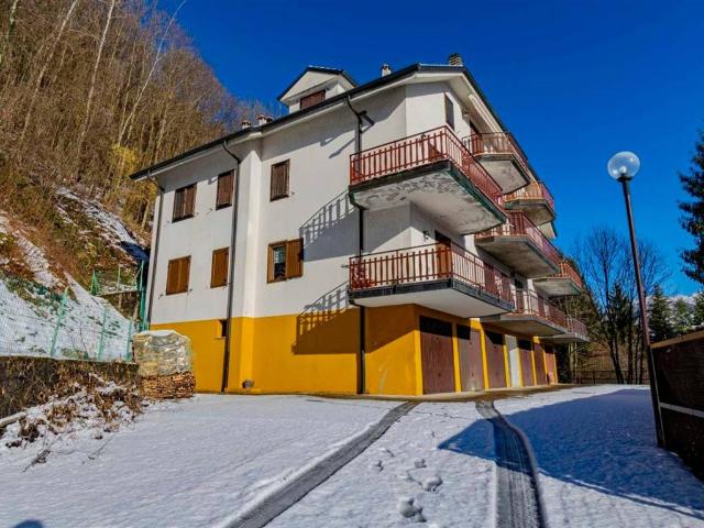 Appartamento in vendita a Comunità Montana della Valle Brembana, Algua