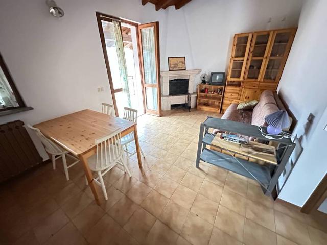 Appartamento in vendita a Comunità Montana della Valle Brembana, Algua