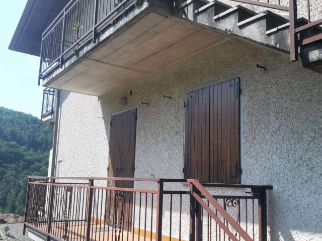Appartamento in vendita a Comunità Montana della Valle Brembana, Algua