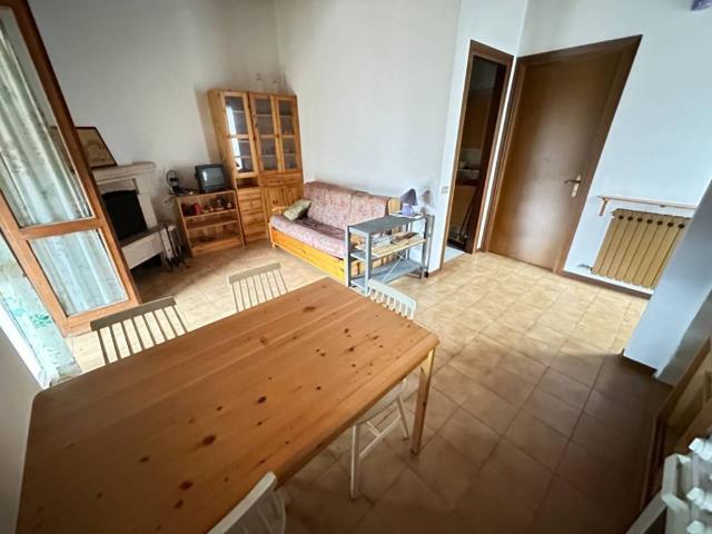 Appartamento in vendita a Sambusita, Algua