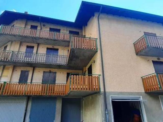 Appartamento in vendita a Comunità Montana della Valle Brembana, Serina