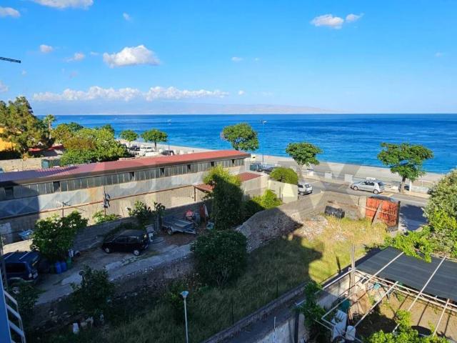 Appartamento in vendita a Quartiere Davì, Alì Terme