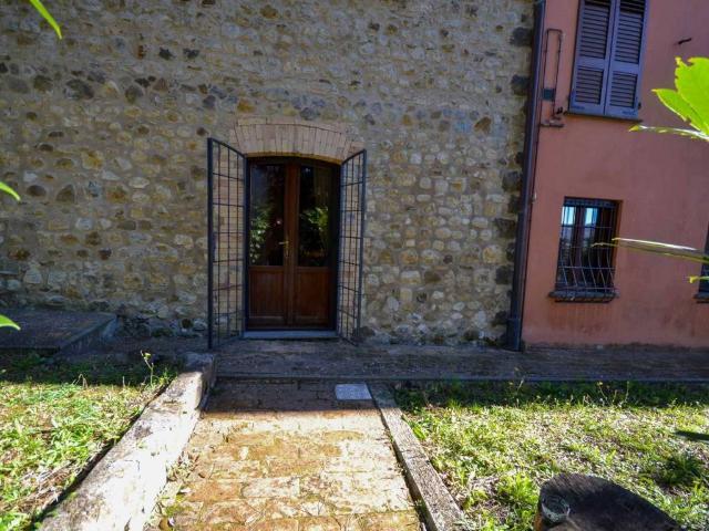 Appartamento in vendita a Allerona, Umbria