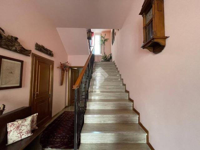 Appartamento in vendita a Almè, Lombardia