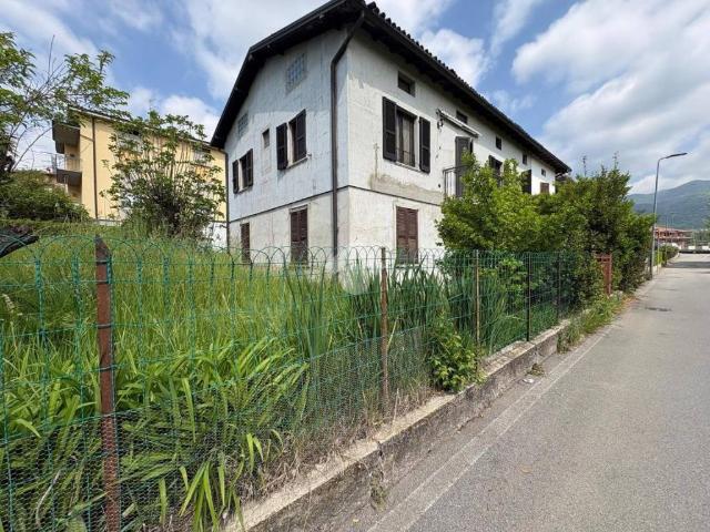 Appartamento in vendita a Almè, Lombardia
