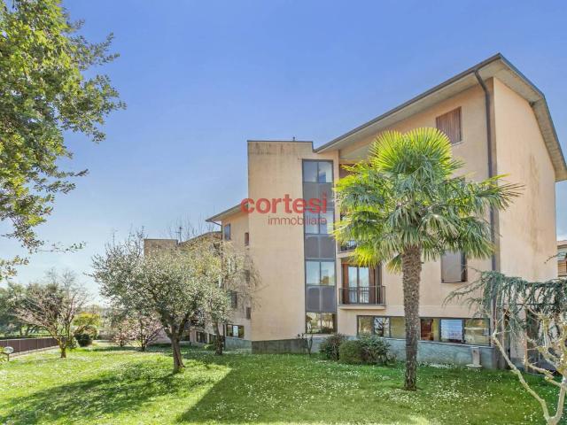 Appartamento in vendita a Almenno San Bartolomeo, Lombardia