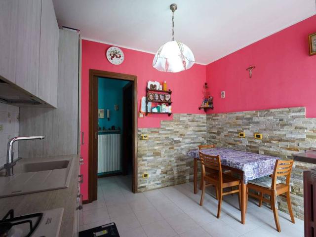 Appartamento in vendita a Almenno San Bartolomeo, Lombardia