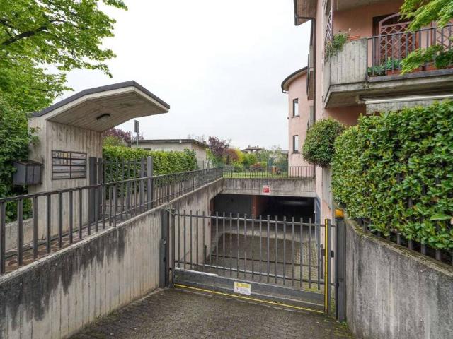 Appartamento in vendita a Almenno San Bartolomeo, Lombardia
