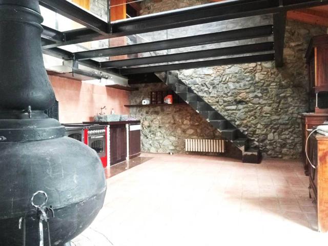Appartamento in vendita a Almenno San Bartolomeo, Lombardia
