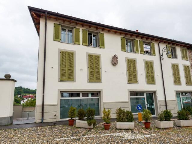 Appartamento in vendita a Almenno San Salvatore, Lombardia