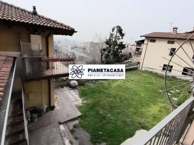 Appartamento in vendita a Almenno San Salvatore, Lombardia