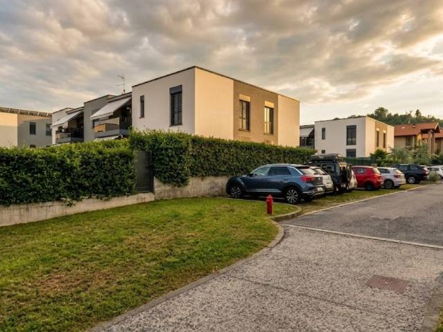 Appartamento in vendita a Alserio, Como