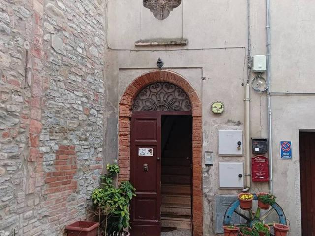 Appartamento in vendita a Alta Val Tidone, Nibbiano