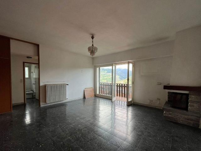 Appartamento in vendita a Alta Valle Intelvi, Pellio Intelvi