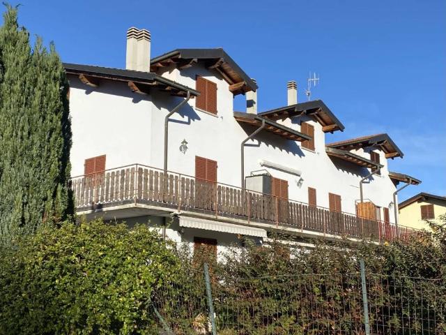 Appartamento in vendita a Alta Valle Intelvi, Lanzo D'intelvi